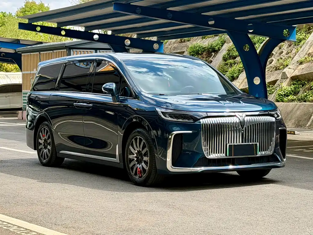 Lantu Automobile Lantu Dreamer 2025 EV AWD Premium Kunpeng Edition 2025 - thumbnail 3