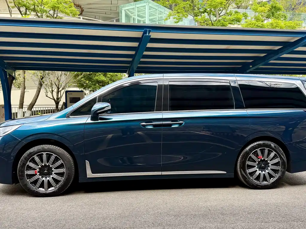 Lantu Automobile Lantu Dreamer 2025 EV AWD Premium Kunpeng Edition 2025 - thumbnail 7