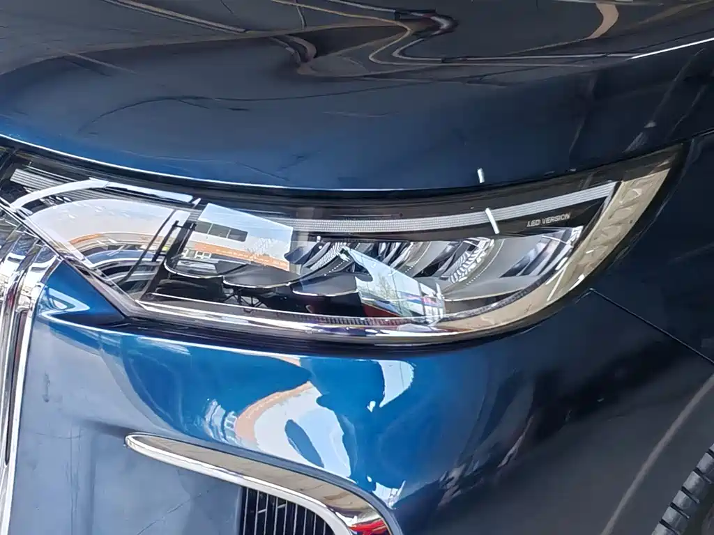 Lantu Automobile Lantu Dreamer 2025 EV AWD Flagship Kunpeng Edition 2025 - thumbnail 11
