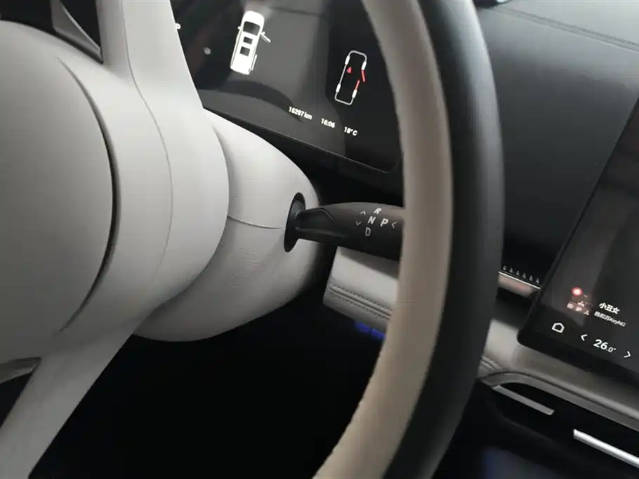 Lantu Automobile Lantu Dreamer 2025 EV AWD Premium Kunpeng Edition 2025 - thumbnail 16