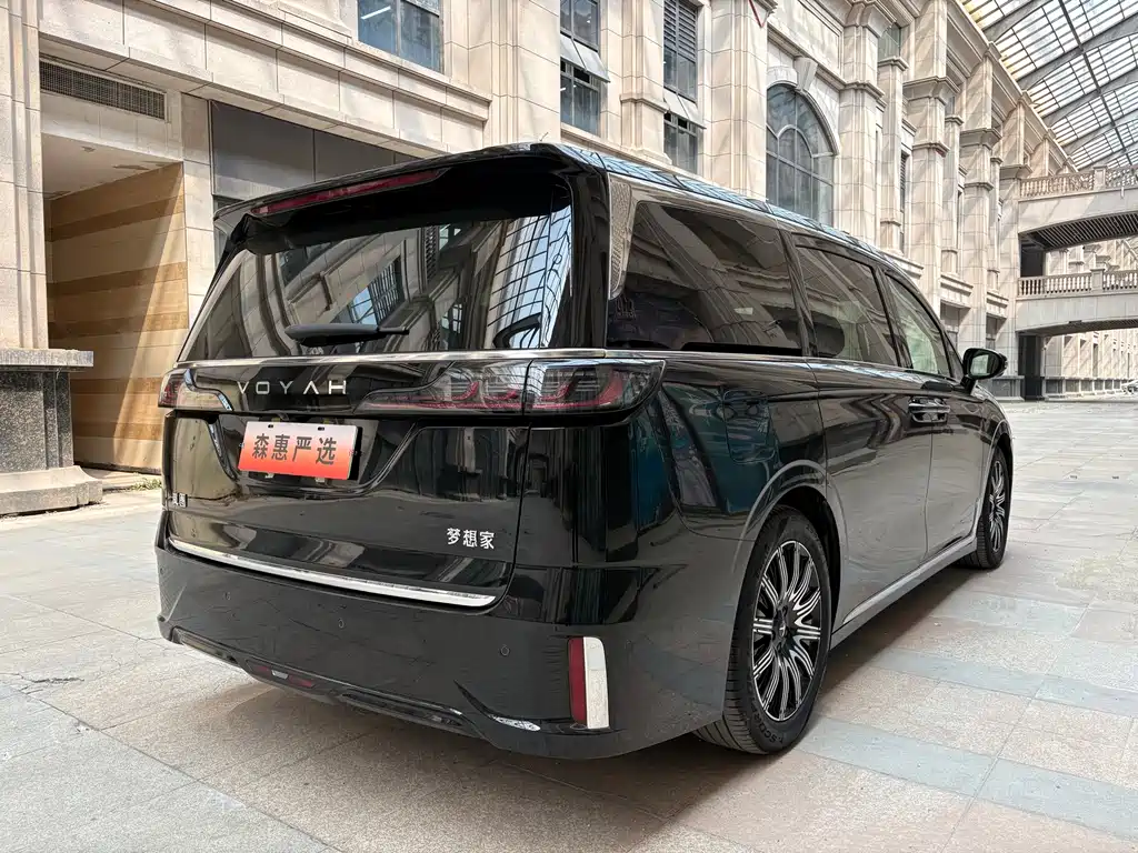 Lantu Automobile Lantu Dreamer 2025 EV AWD Flagship Kunpeng Edition 2024 - thumbnail 18