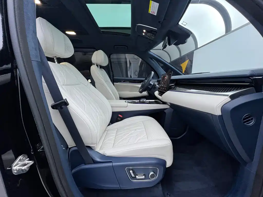 Zeekr Zeekr 009 2024 7 Seat Aisle Version AWD 108kWh 2024 - thumbnail 21