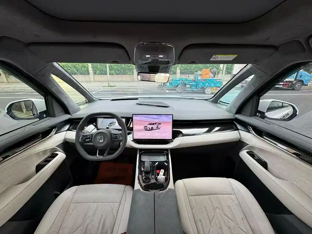 Zeekr Zeekr 009 2024 7 Seat Aisle Version AWD 108kWh 2024 - thumbnail 5