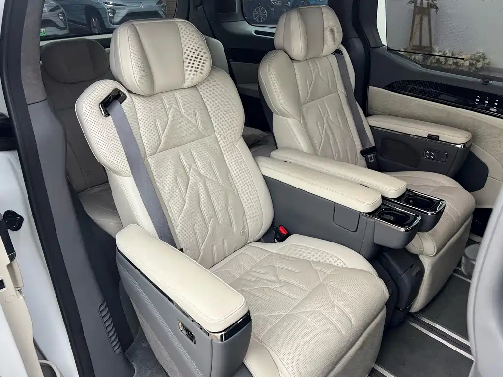 Zeekr Zeekr 009 2024 6-Seat Executive AWD 108kWh 2024 - thumbnail 10