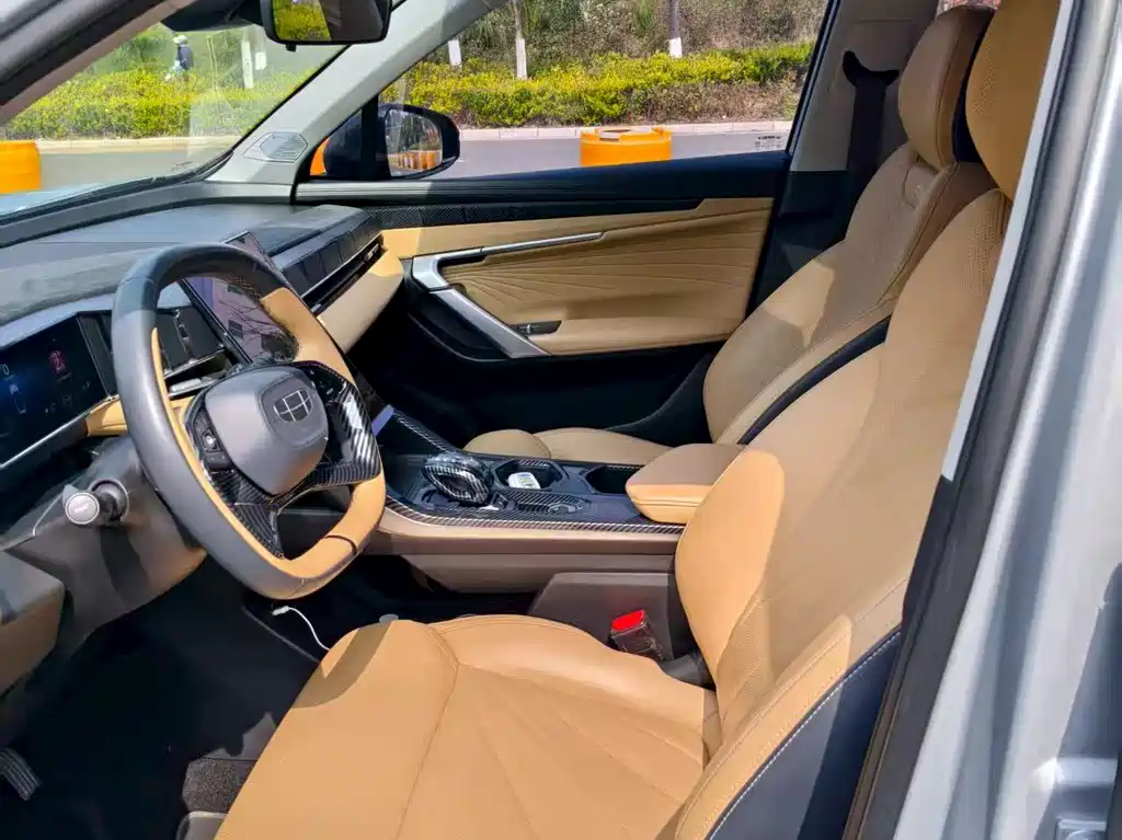 Geely Auto Emgrand L 2023 1.5TD Raytheon Hi·F Super Swift 2023 - thumbnail 4