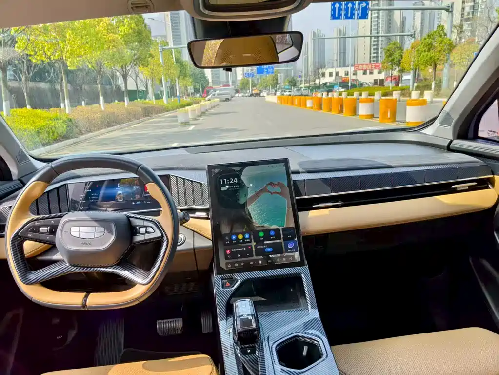 Geely Auto Emgrand L 2023 1.5TD Raytheon Hi·F Super Swift 2023 - thumbnail 7