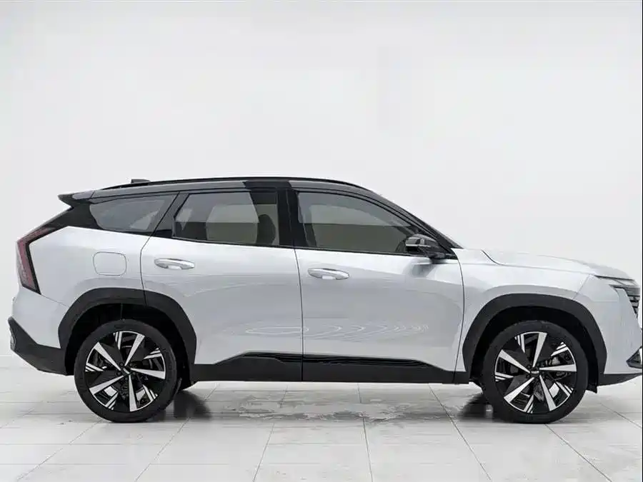 Geely Auto Boyue L 2023 1.5TD DCT Premium 2024 - thumbnail 3