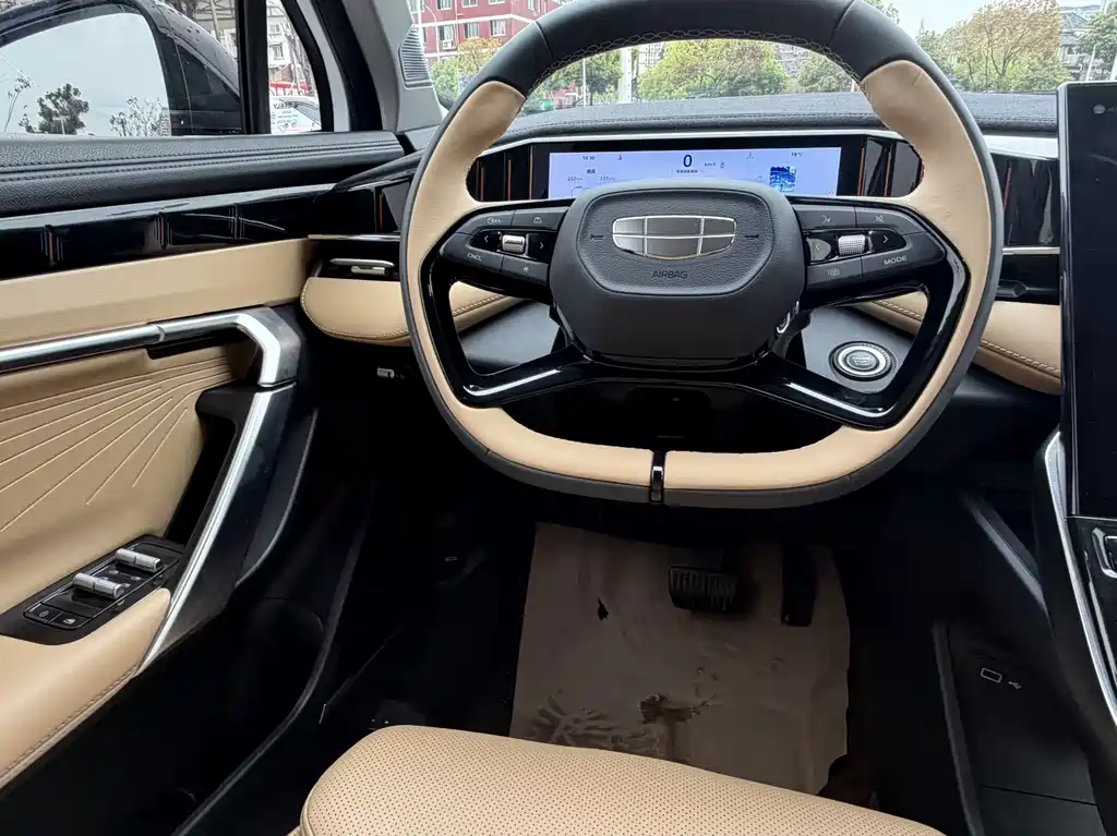 Geely Auto Boyue L 2023 2.0TD DCT Flagship 2023 - thumbnail 10