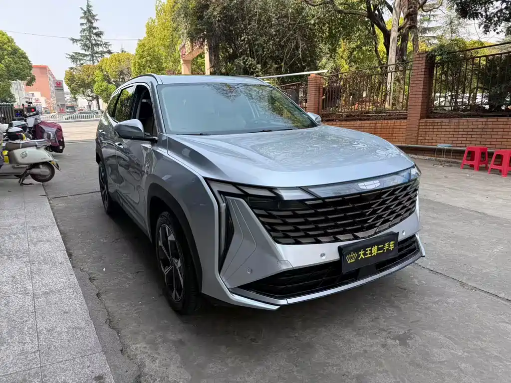 Geely Auto Boyue L 2023 1.5TD DCT Premium 2024 - thumbnail 3