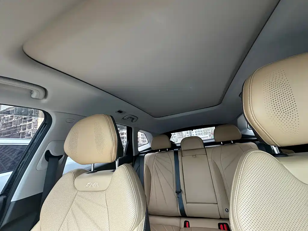 Geely Auto Boyue L 2023 1.5TD DCT Premium 2023 - thumbnail 20