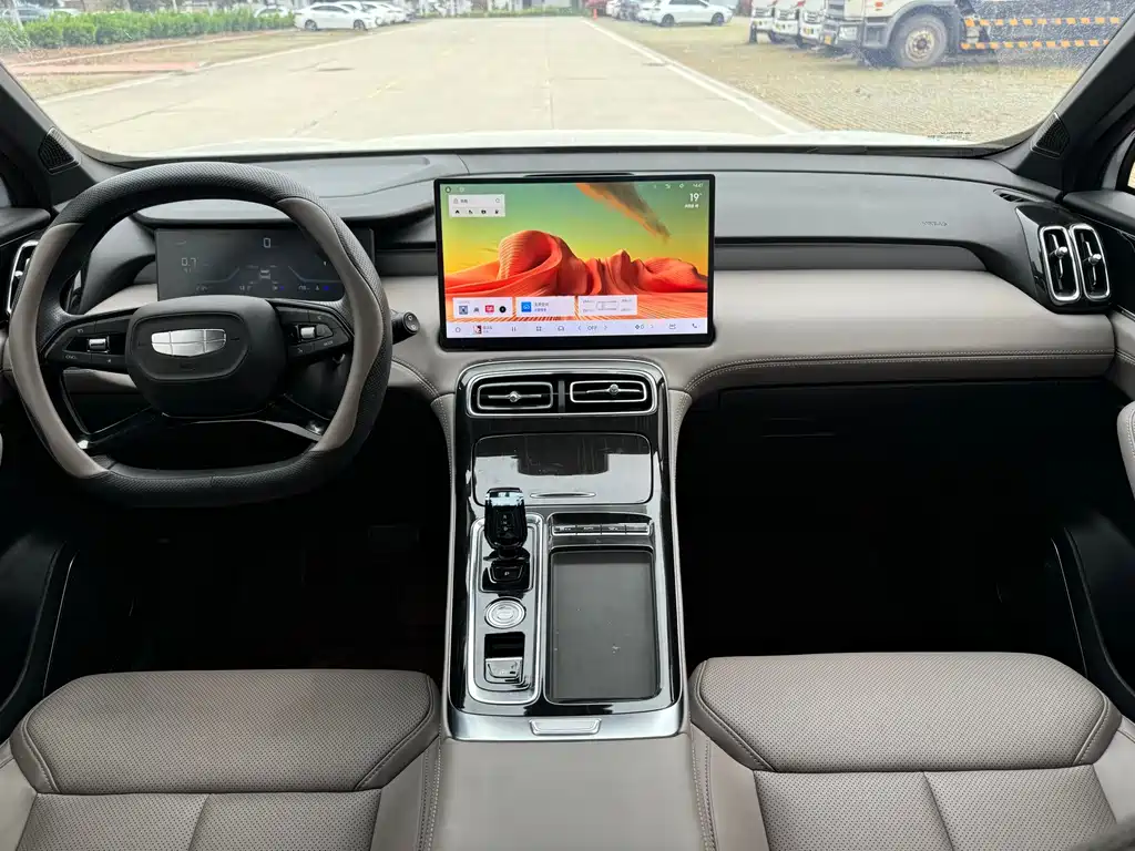 Geely Auto Emgrand L 2025 4th Gen 1.5TD DCT Launch Edition 2025 - thumbnail 5