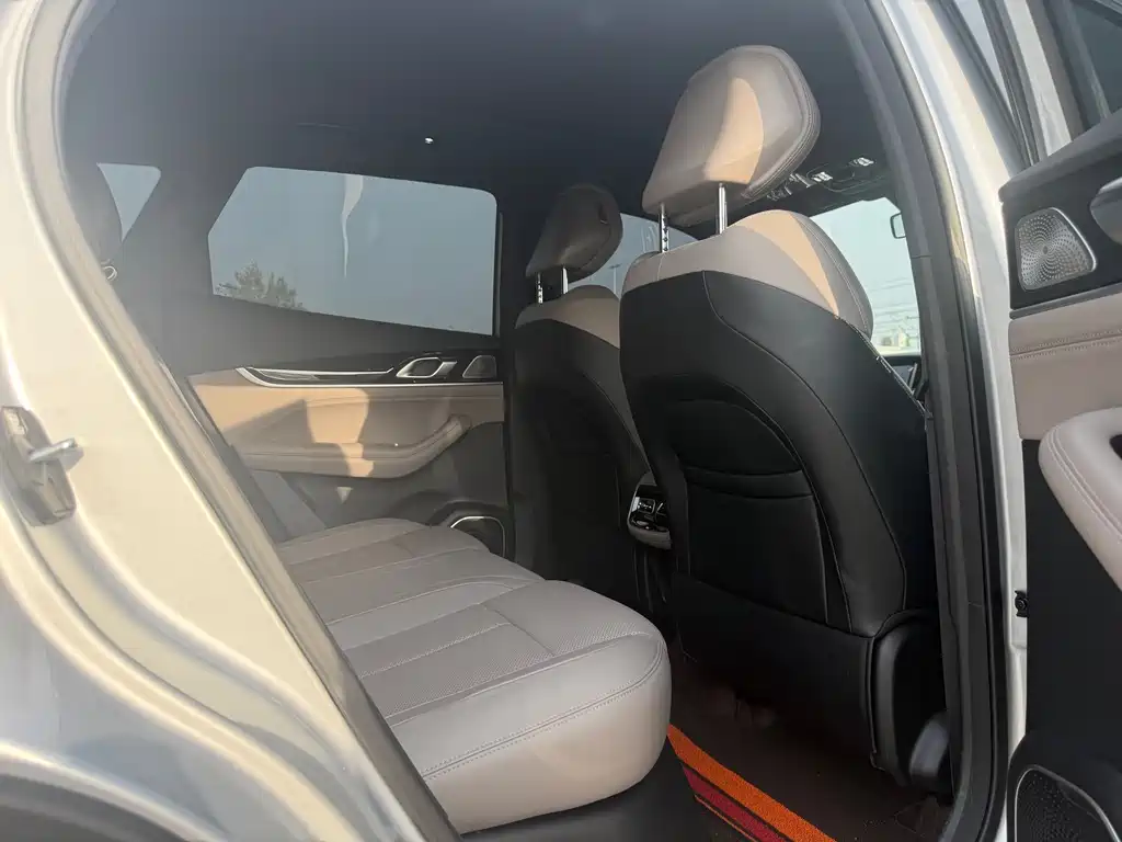Geely Auto Emgrand L 2025 4th Gen 1.5TD DCT Yangfan 2025 - thumbnail 11