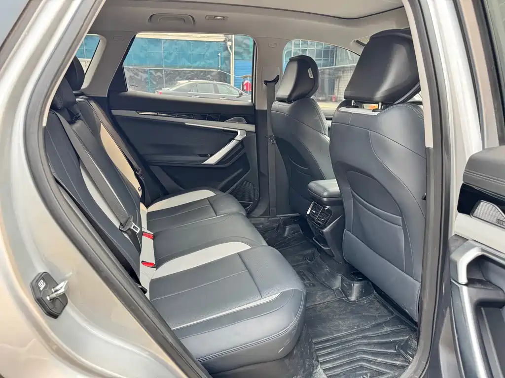 Geely Auto Boyue L 2024 1.5TD DCT Premium 2025 - thumbnail 7
