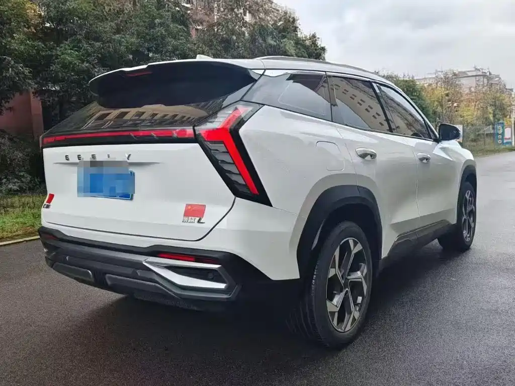 Geely Auto Boyue L 2023 1.5TD DCT Premium 2023 - thumbnail 7