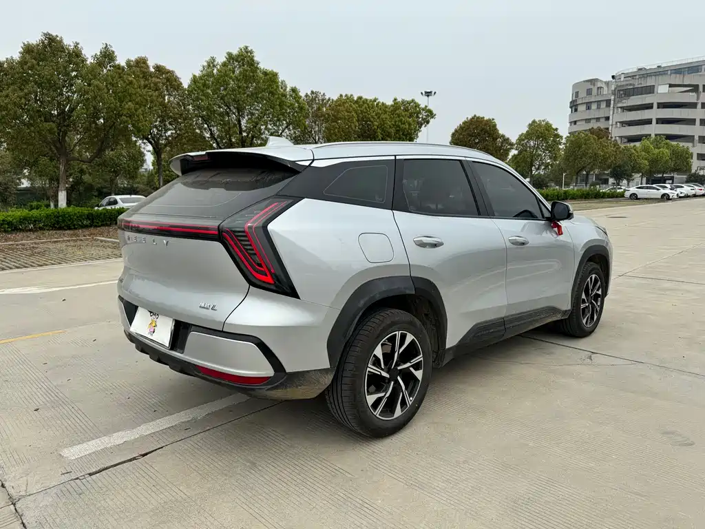 Geely Auto Emgrand L 2025 4th Gen 1.5TD DCT Launch Edition 2025 - thumbnail 14