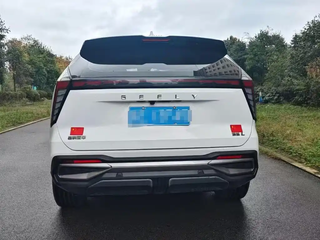Geely Auto Boyue L 2023 1.5TD DCT Premium 2023 - thumbnail 8