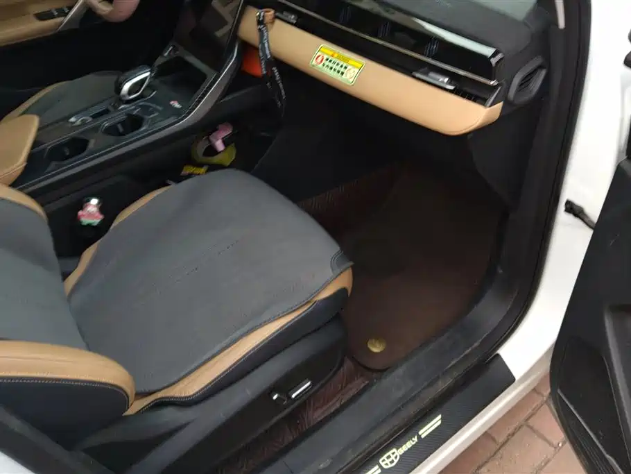 Geely Auto Emgrand L 2023 1.5TD DCT Prestige 2024 - thumbnail 8