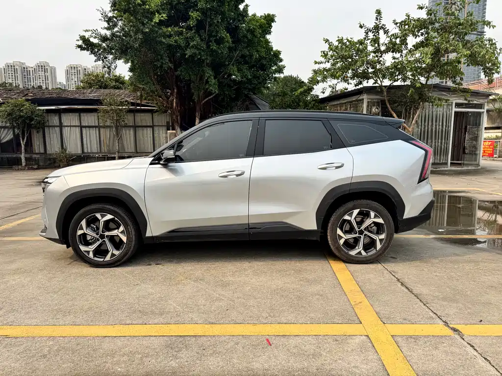 Geely Auto Boyue L 2024 1.5TD DCT Premium 2025 - thumbnail 13