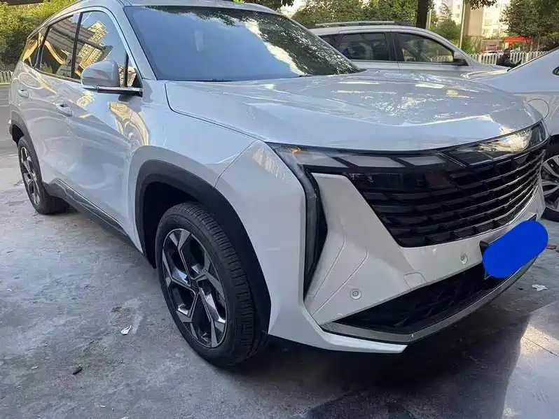Geely Auto Emgrand L 2023 1.5TD DCT Premium 2022 - thumbnail 3