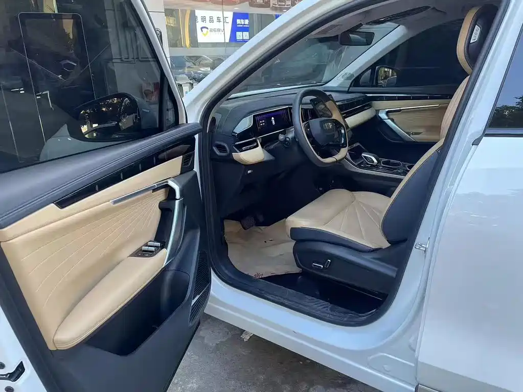 Geely Auto Emgrand L 2023 1.5TD DCT Premium 2022 - thumbnail 8