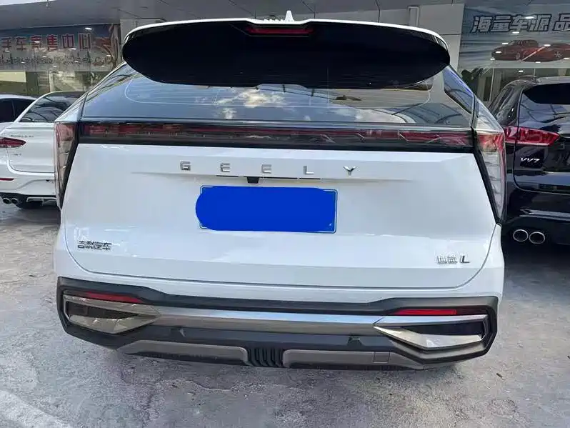 Geely Auto Emgrand L 2023 1.5TD DCT Premium 2022 - thumbnail 9