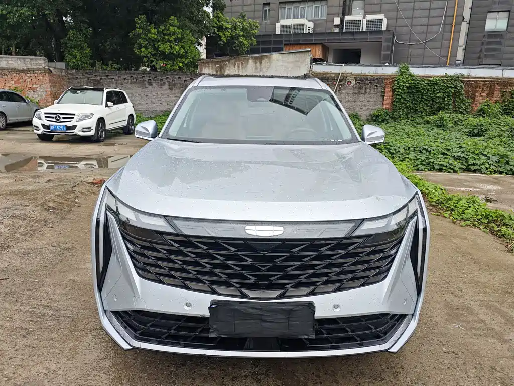 Geely Auto Boyue L 2023 1.5TD DCT Luxury 2022