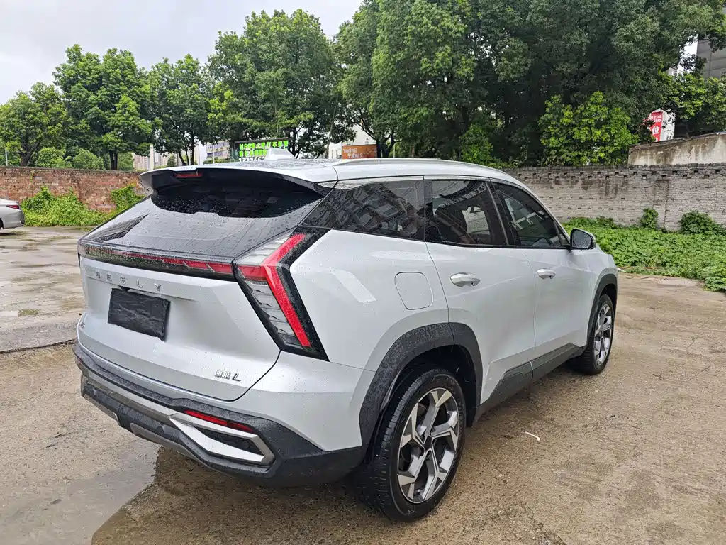 Geely Auto Boyue L 2023 1.5TD DCT Luxury 2022 - thumbnail 15