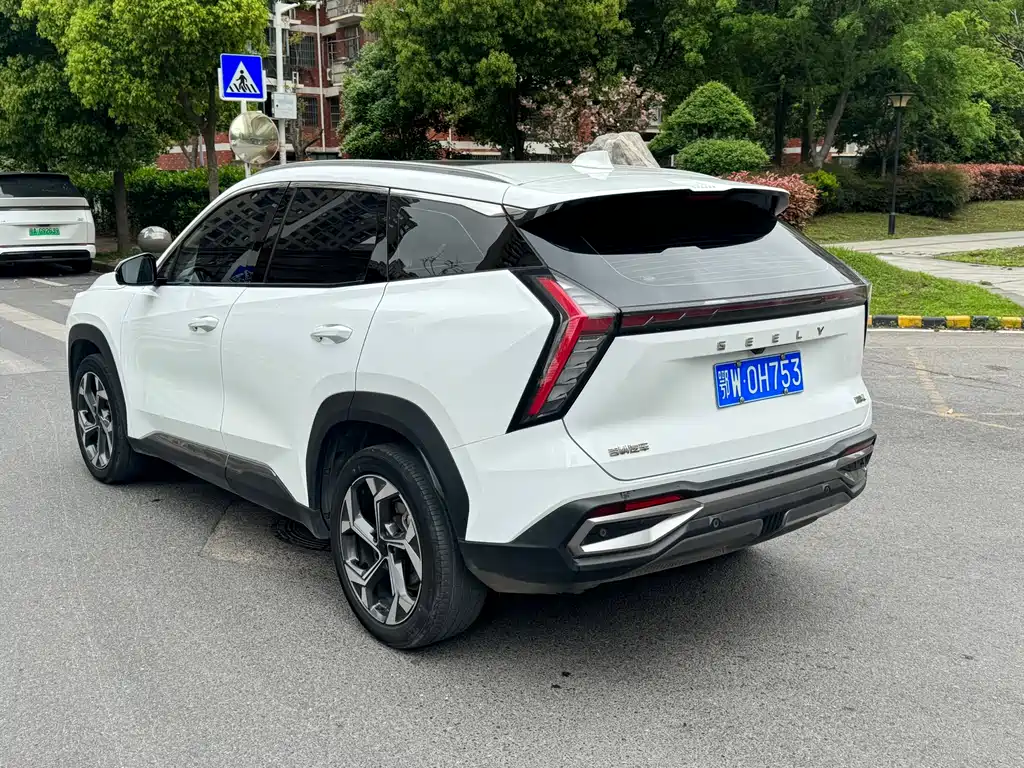 Geely Auto Boyue L 2023 2.0TD DCT Premium 2023 - thumbnail 8
