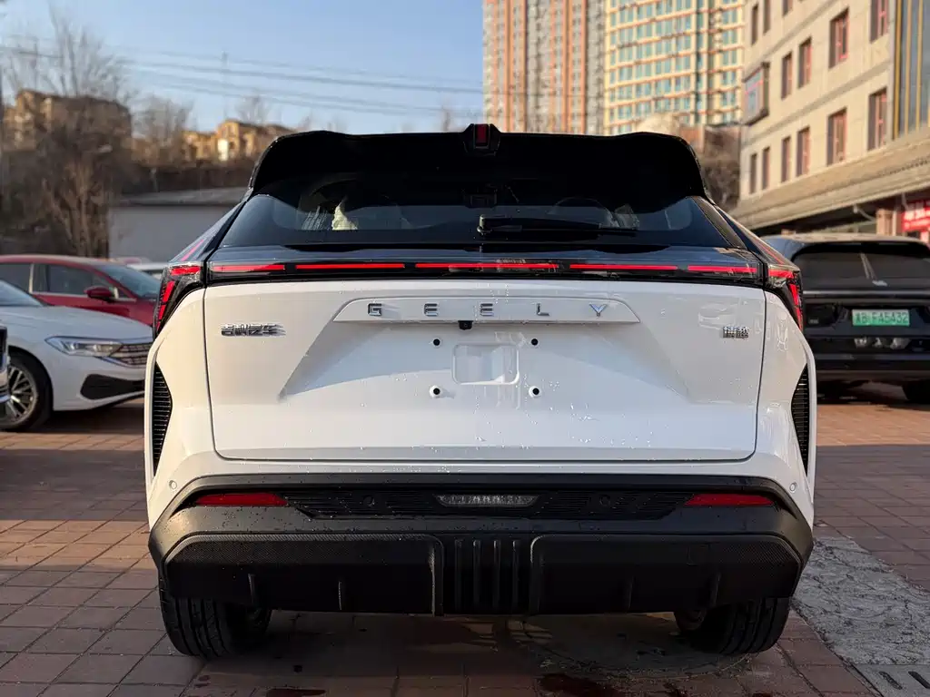 Geely Auto Emgrand 2026 1.5TD Joy 2026 - thumbnail 4