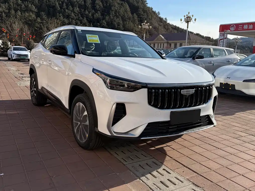 Geely Auto Emgrand 2026 1.5TD Dream 2026 - thumbnail 3
