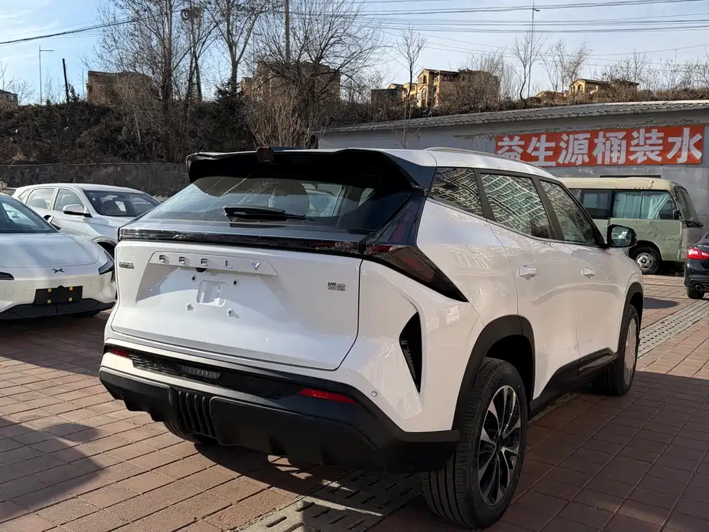 Geely Auto Emgrand 2026 1.5TD Dream 2026 - thumbnail 6