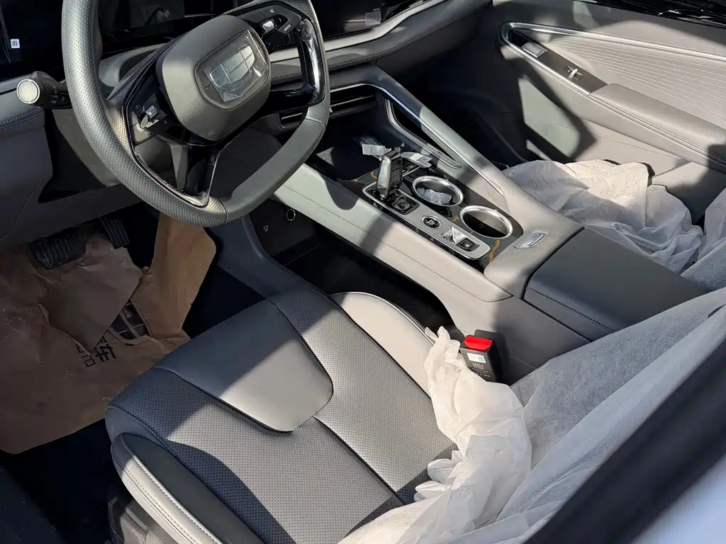 Geely Auto Emgrand 2026 1.5TD Dream 2026 - thumbnail 7