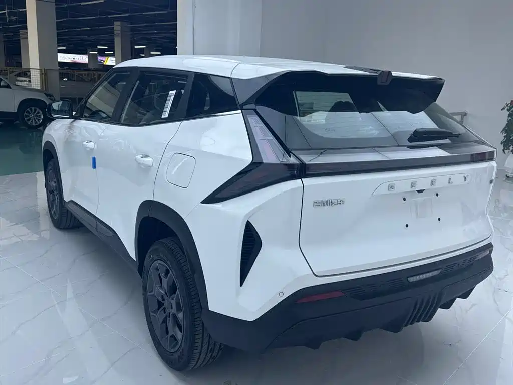 Geely Auto Emgrand 2026 1.5TD Joy 2026 - thumbnail 7