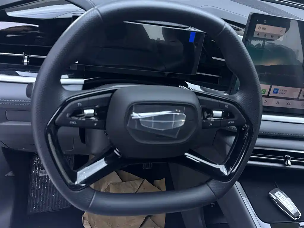 Geely Auto Emgrand 2026 1.5TD Joy 2026 - thumbnail 5