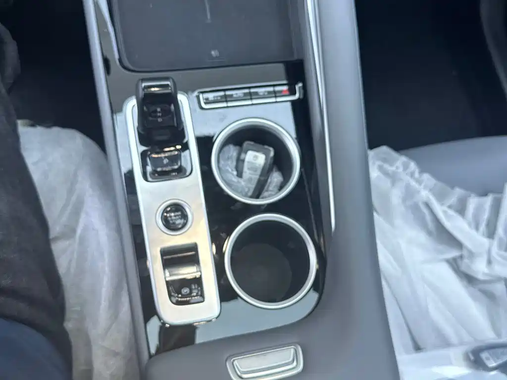 Geely Auto Emgrand 2026 1.5TD Dream 2026 - thumbnail 20