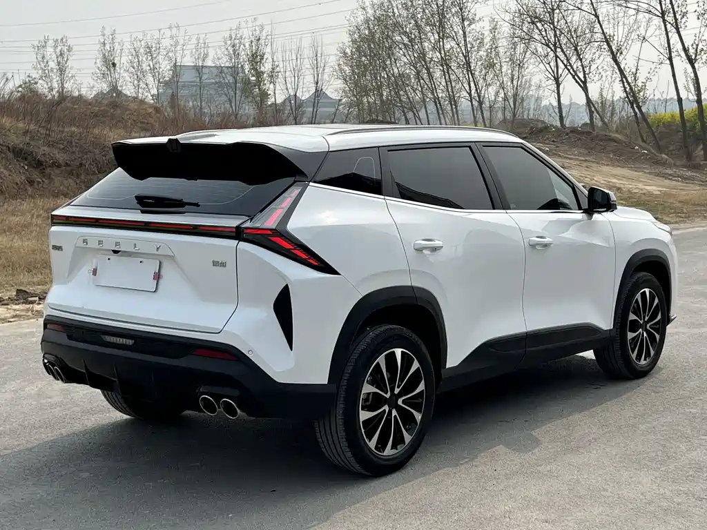 Geely Auto Emgrand 2026 1.5TD Premium 2025 - thumbnail 8