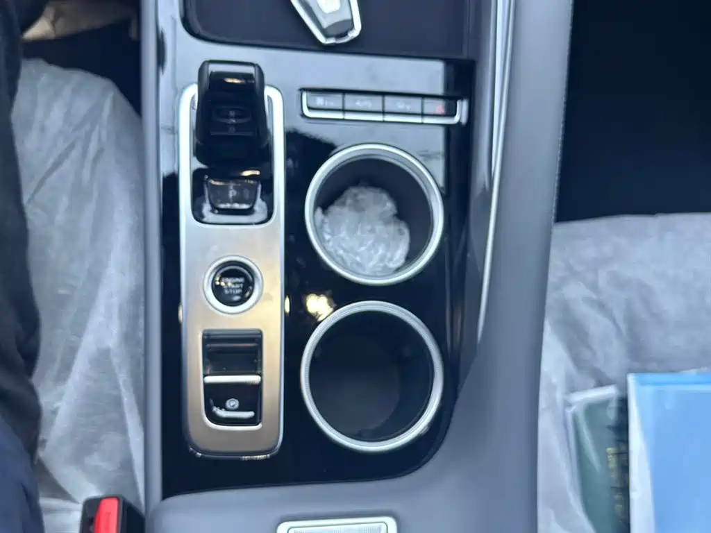 Geely Auto Emgrand 2026 1.5TD Joy 2026 - thumbnail 11