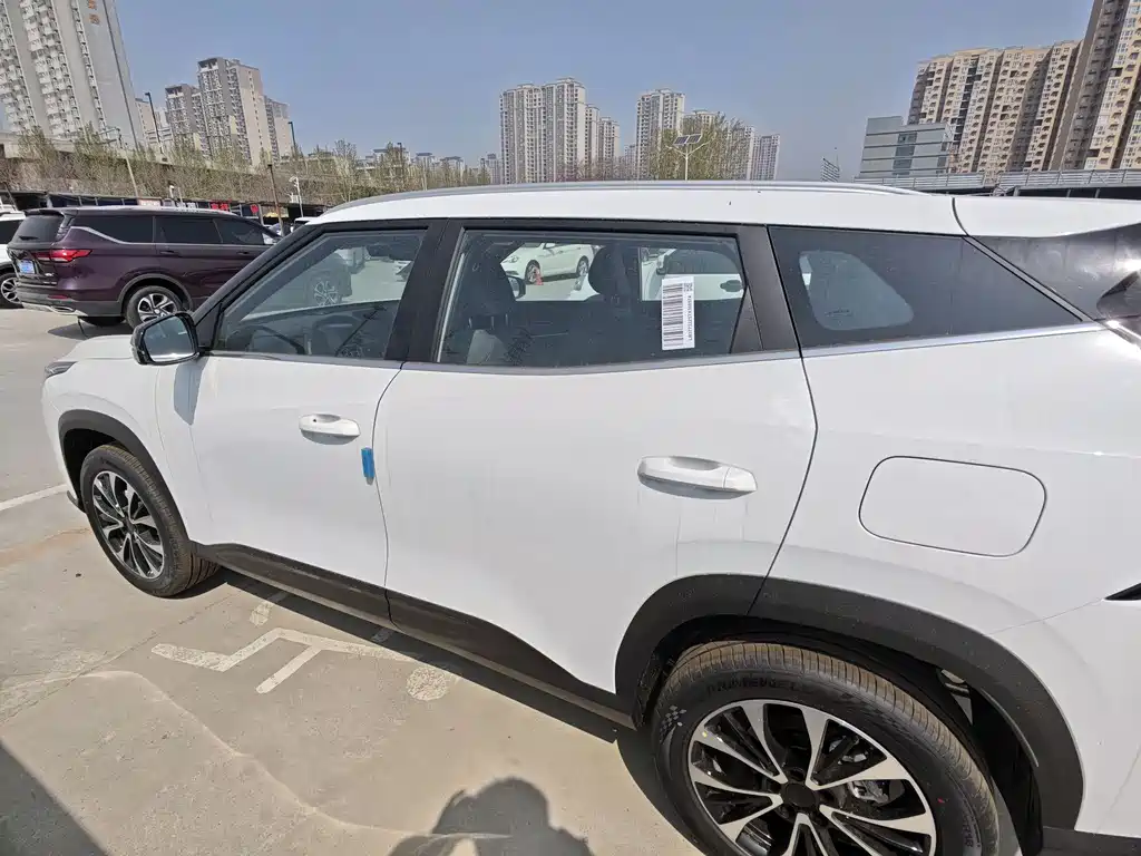 Geely Auto Emgrand 2026 1.5TD Dream 2026 - thumbnail 12