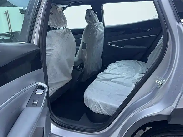 Geely Auto Emgrand 2026 1.5TD Joy 2026 - thumbnail 13