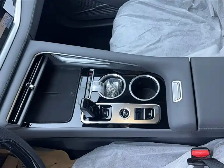 Geely Auto Emgrand 2026 1.5TD Joy 2026 - thumbnail 14