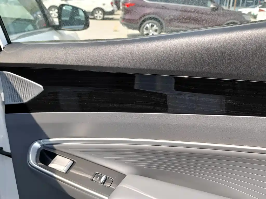 Geely Auto Emgrand 2026 1.5TD Dream 2026 - thumbnail 6