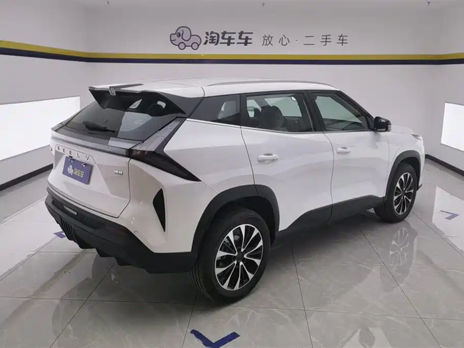 Geely Auto Emgrand 2026 1.5TD Dream 2026 - thumbnail 3