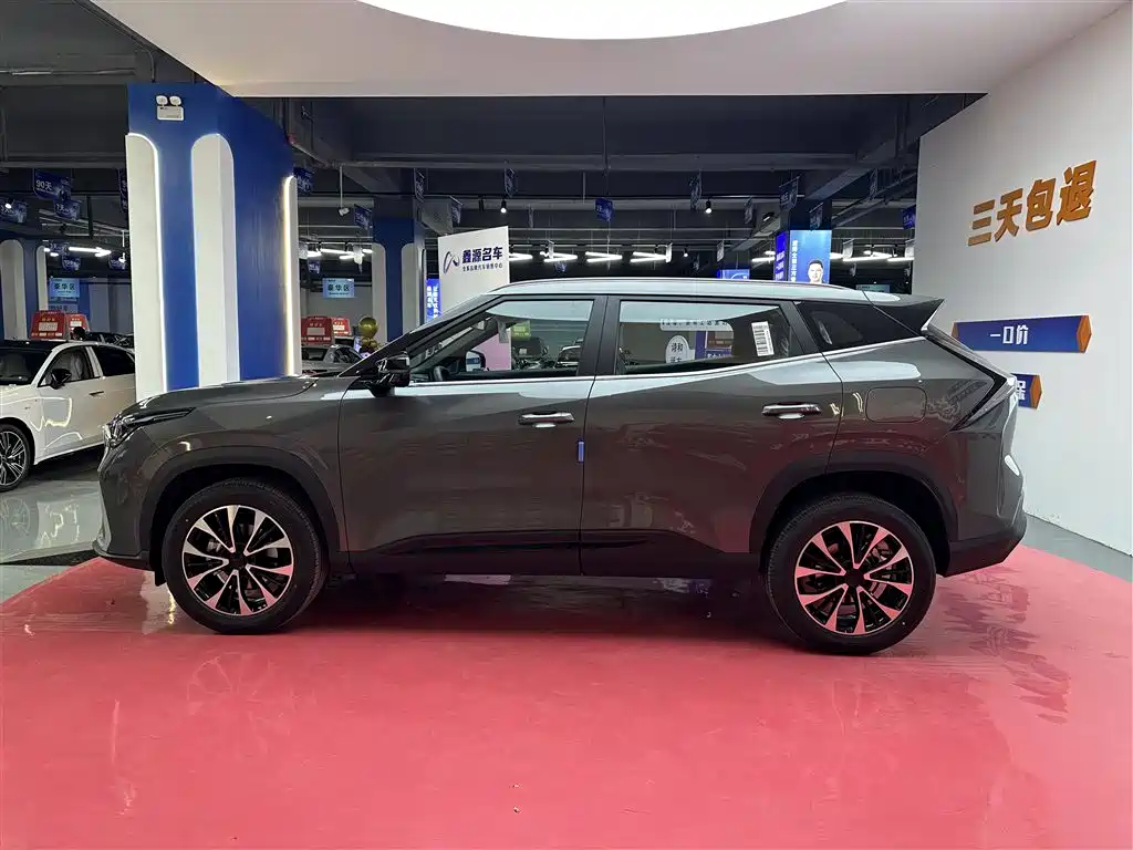 Geely Auto Emgrand 2026 1.5TD Dream Edition 2026 - thumbnail 5