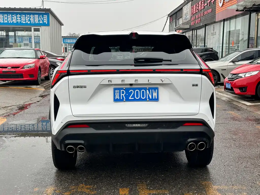 Geely Auto Emgrand 2024 1.5TD SmartLink+ 2024 - thumbnail 10