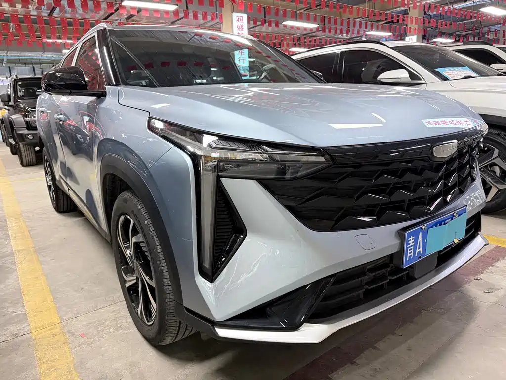 Geely Auto Emgrand 2024 1.5TD Smart Elite 2024 - thumbnail 3
