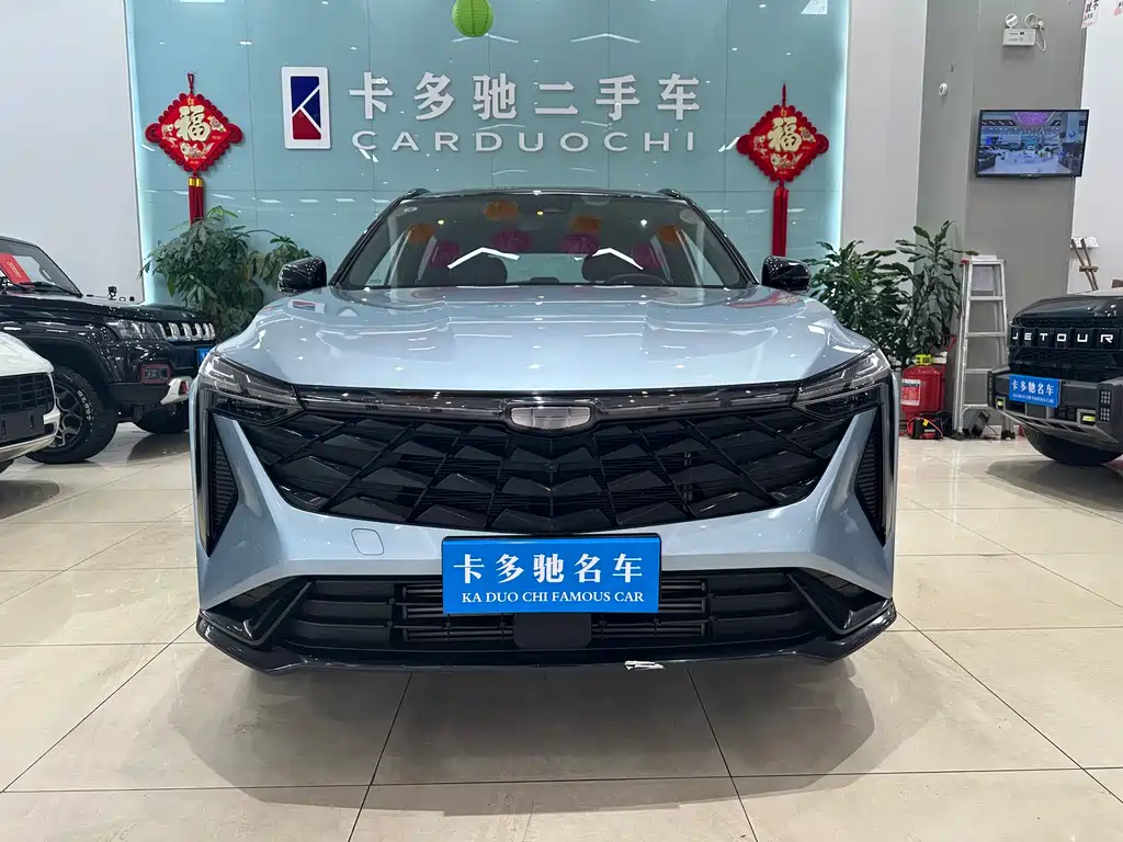 Geely Auto Emgrand 2024 1.5TD Smart Elite 2024 - thumbnail 3