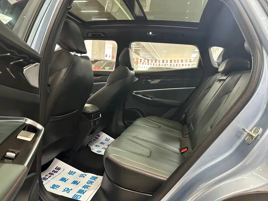 Geely Auto Emgrand 2024 1.5TD Smart Elite 2024 - thumbnail 6