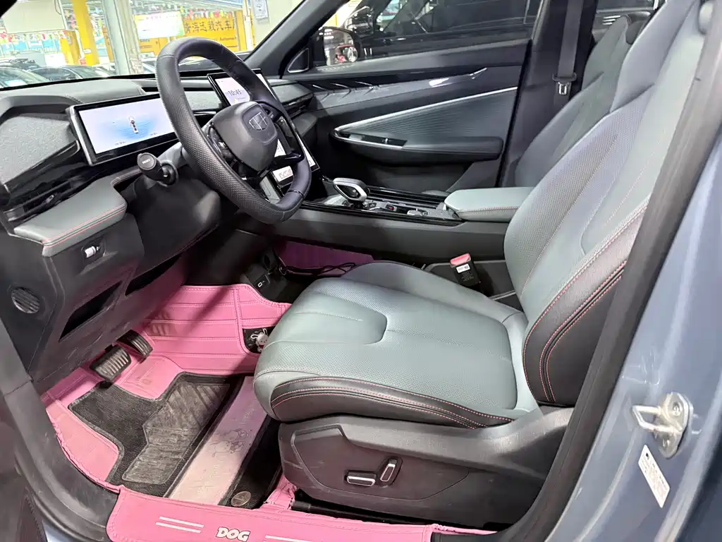 Geely Auto Emgrand 2024 1.5TD Smart Elite 2024 - thumbnail 8