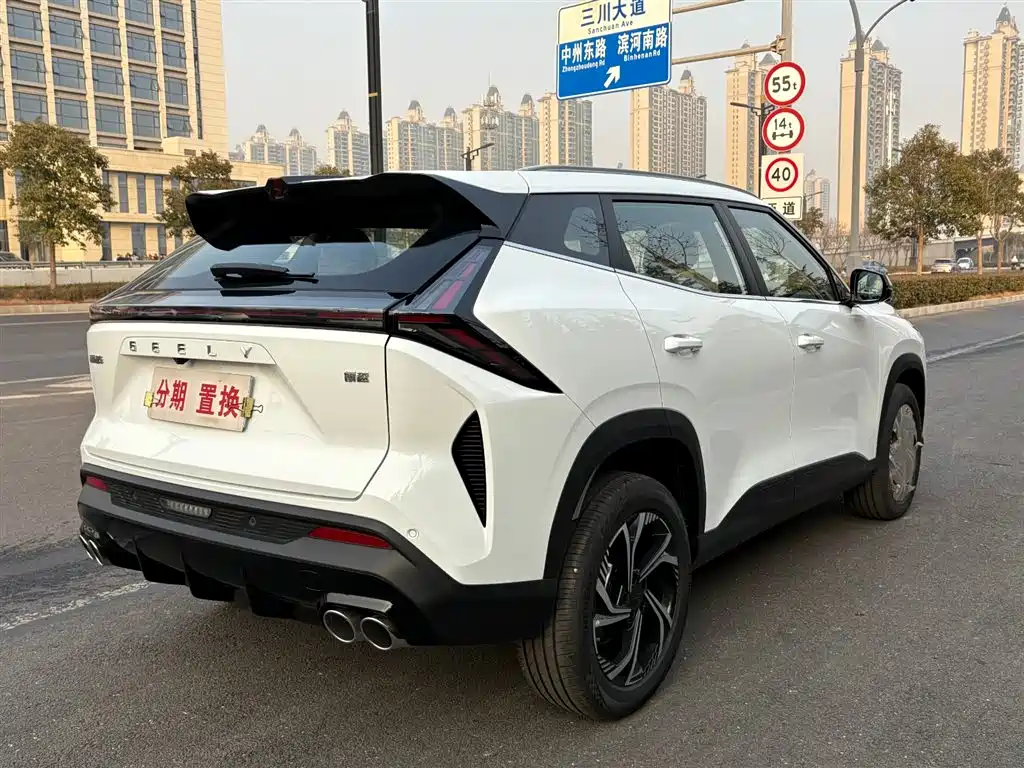 Geely Auto Emgrand 2024 1.5TD SmartLink+ 2026 - thumbnail 11