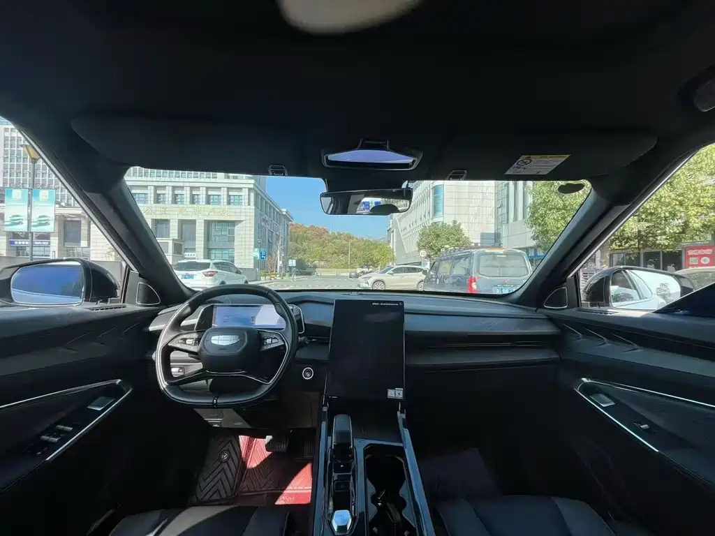 Geely Auto Boyue 2024 1.5TD Smart Edition 2024 - thumbnail 5